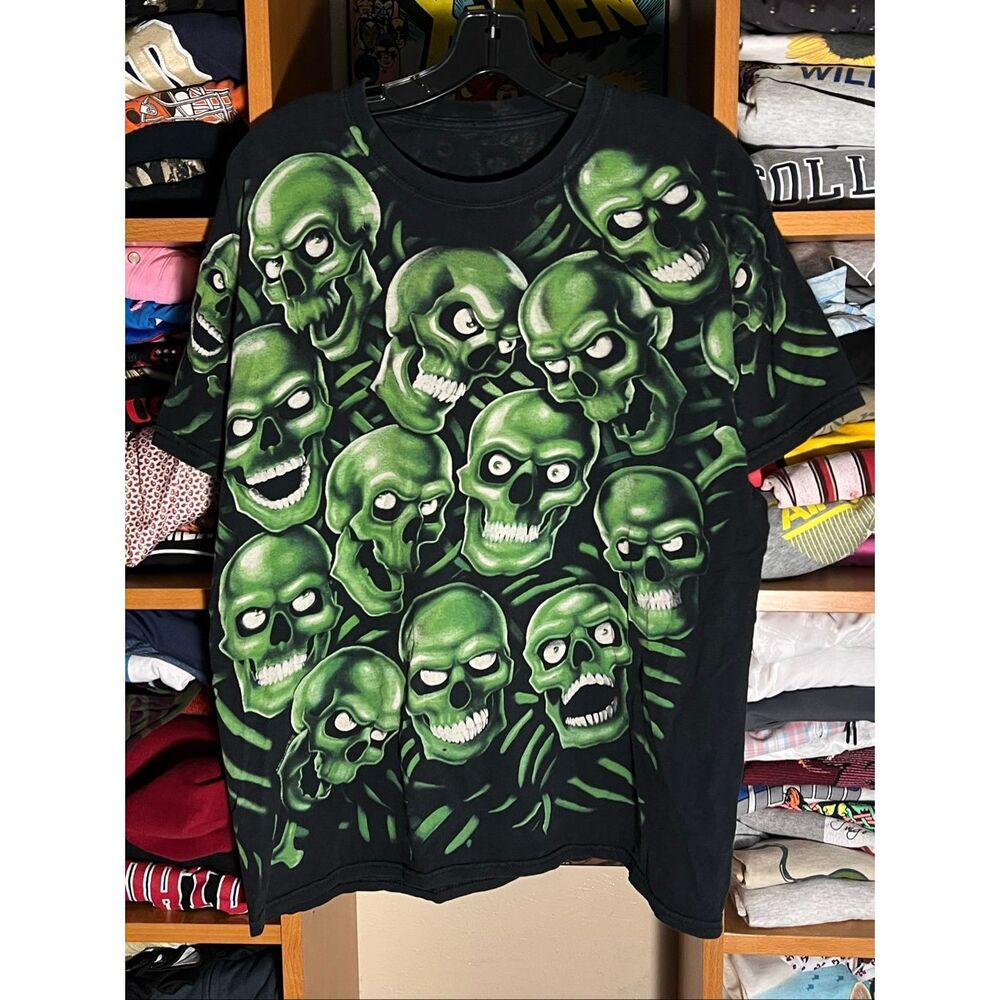 Liquid Blue Green Skull Pile AOP Tee Large